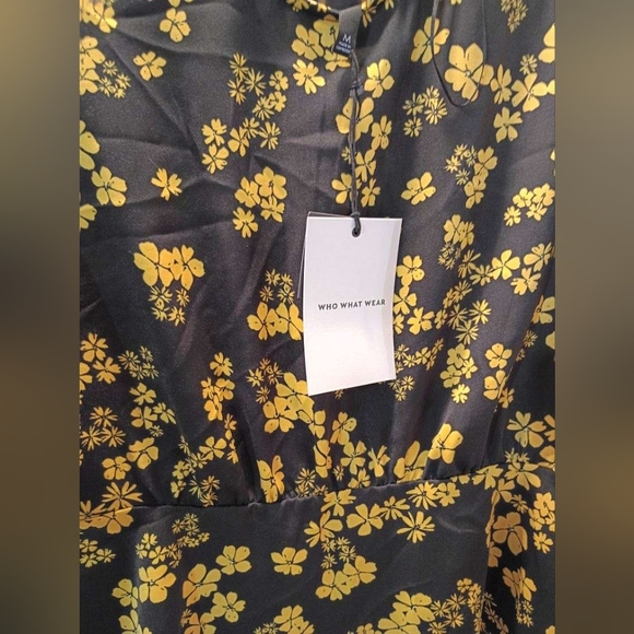 Who What Wear Black with Yellow Floral Print Shirt - Picture 3 of 6